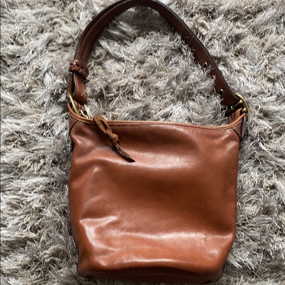 Classic Coach bucket bag ❤️